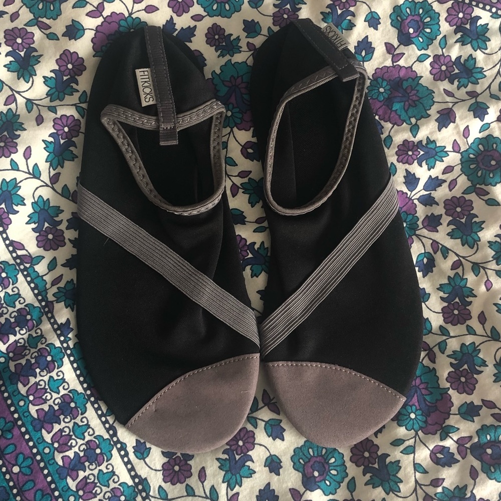 NWOT Fitkicks Shoes